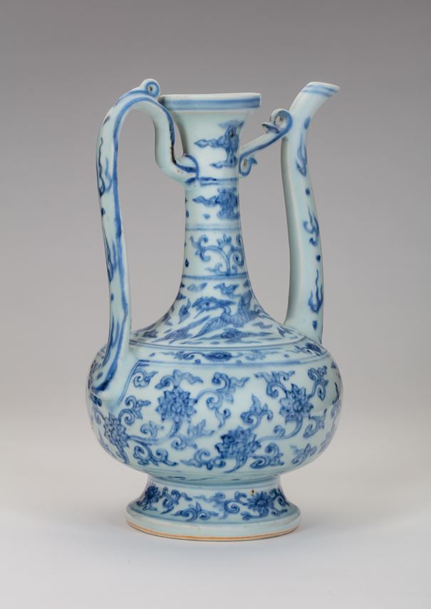 A MING BLUE-AND-WHITE EWER WITH XUANDE MARK 明宣德款青花缠枝莲纹执壶 | MasterArt